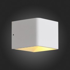 SL455.051.01 Светильник настенный ST-Luce Белый/Белый LED 1*6W 3000K Настенные светильники